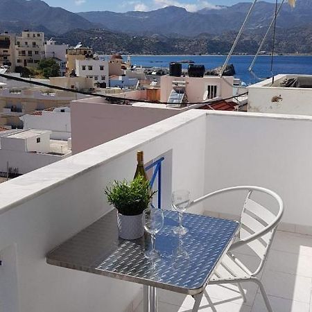 Lilis Apt In Center With Sea View Karpathos Town  Exterior photo
